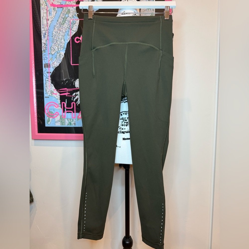 Lululemon Athletica Olive Green Leggings, side pockets and zip back pockets - Picture 5 of 16